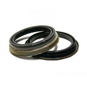 1148/1154 Kit interior y guardapolvo Hilux 4x4 (05/...)